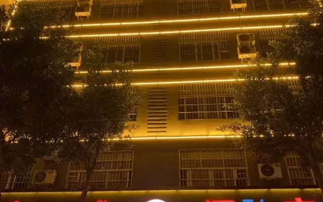 Wenshan Kaiwei Hotel (Taikang Community Chengnan Bus Station Branch)