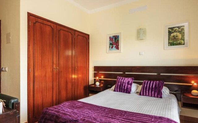 Oliveira Guesthouse