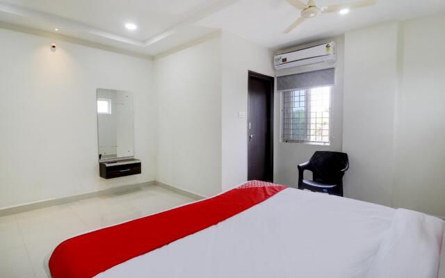 OYO 82495 Pgr Guest Inn