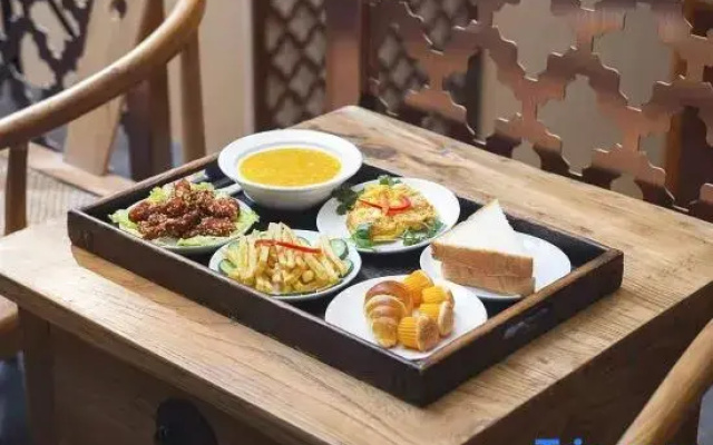 QIANNA HOTEL FINE (Pingdingshan Zhanhe District Biguiyuan)