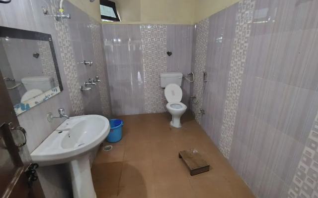 Hotel Gauri Shankar & Restaurant