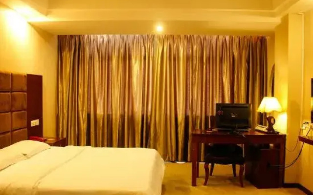 Jia Hu Hotel