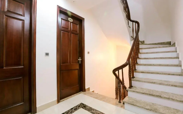 Manarola Hotel by OYO Rooms