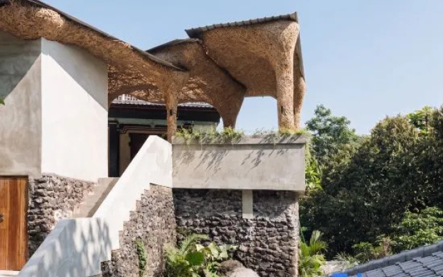 Bambolina villa - Jungle 4 BR Villa, Unique Art Design, Pool — 4-star hotel in Ubud