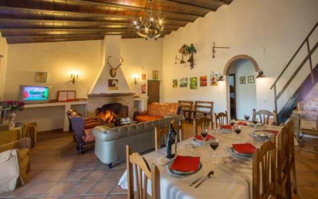 Casa Rural Villa Mara