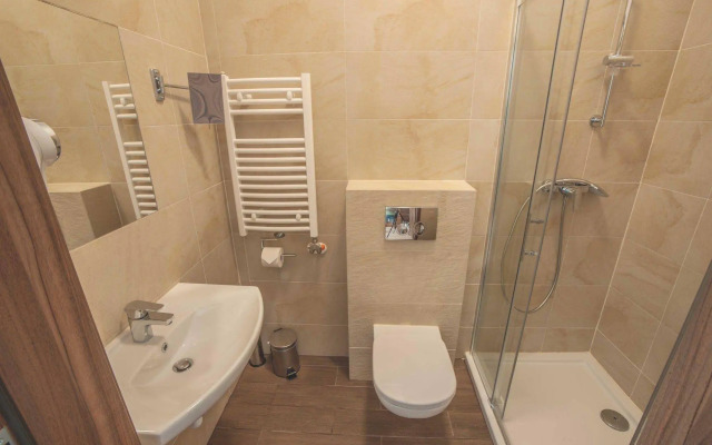 Pergamin Royal Apartments