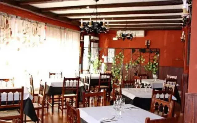 Hostal Rte. Elena