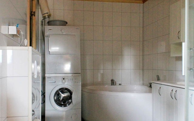 8 Person Holiday Home in Hebnes