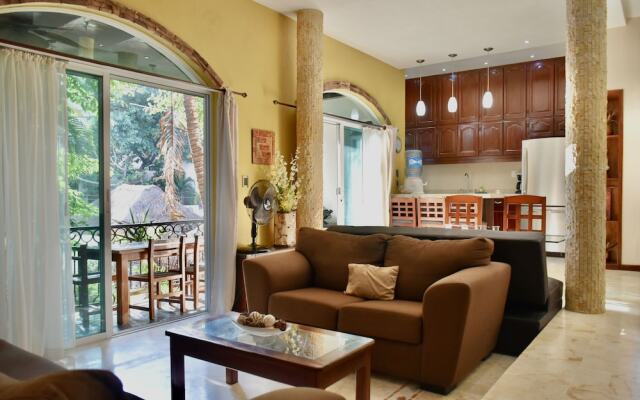 Chan Bahlum By Select