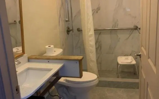 Baymont by Wyndham Iron Mountain