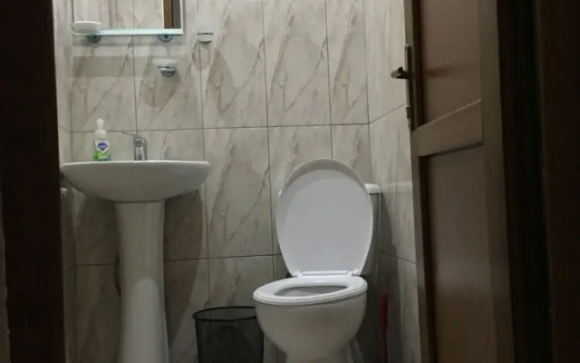 Отель Eleon