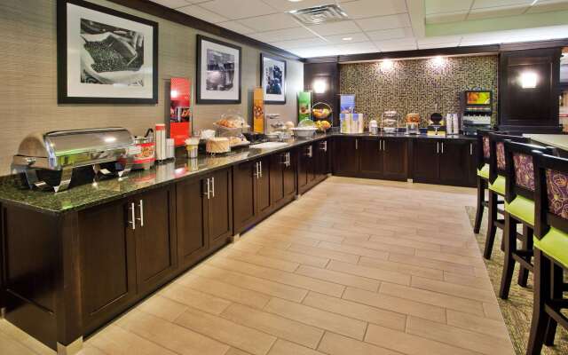 Hampton Inn Atlanta-Town Center/Kennesaw