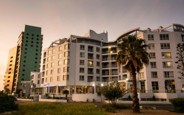 Ocean Breeze Hotel