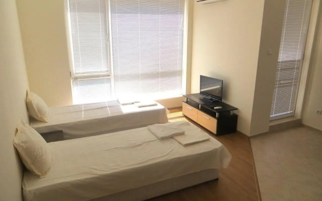 Apartments in Azalia 2 Complex