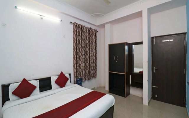 OYO 22954 Hotel Moonlight