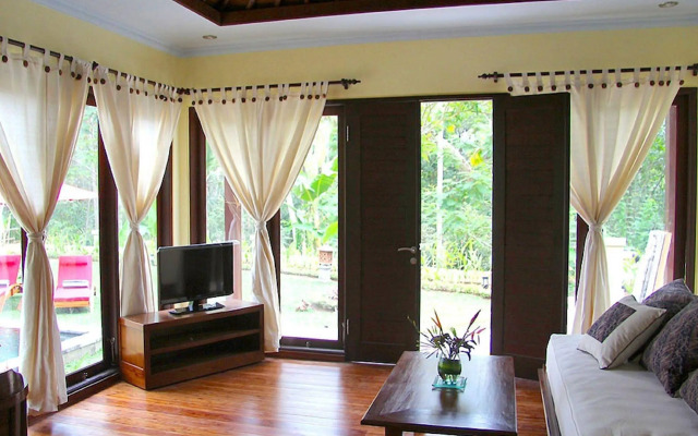 Suara Air Luxury Villa Ubud