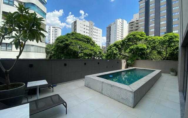 Piscina- AC- academia - Brazilian Corner