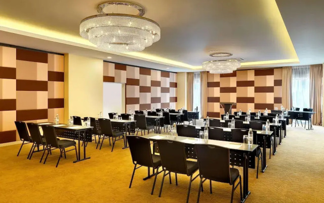 I- City Boutique Hotel