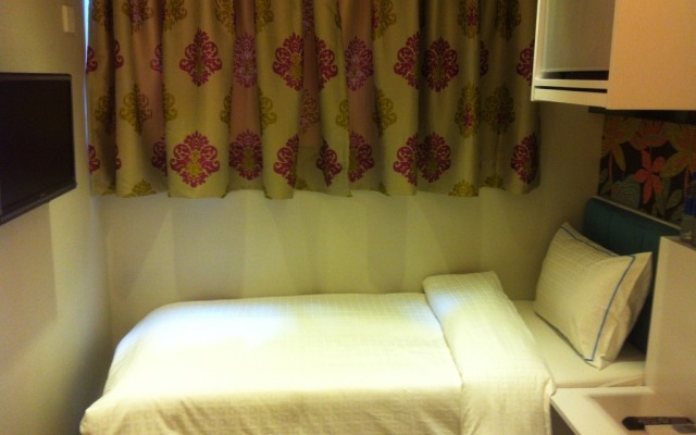 Seasons Hotel - Tsim sha tsui