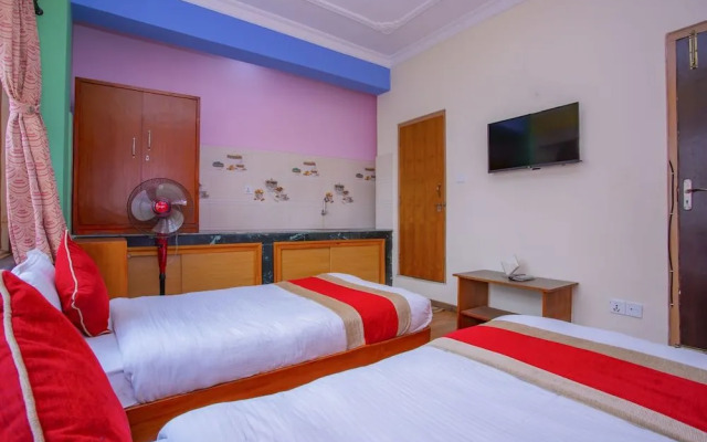 Oyo 414 Hotel Om