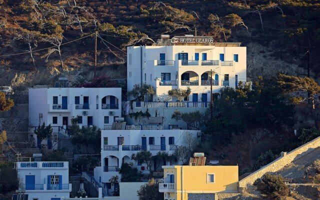 Glaros Hotel