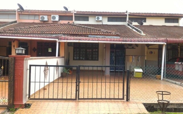 Nair Homestay