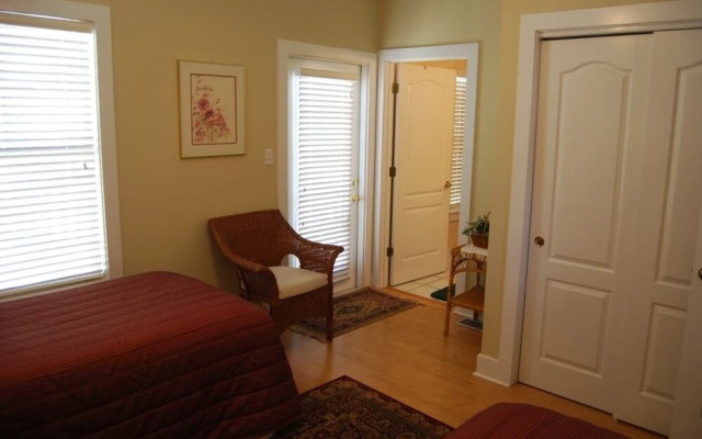 Seaclusion 18A - 2 Br Condo