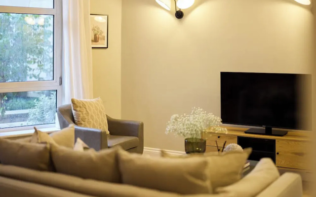 Lapwing Court Retreat