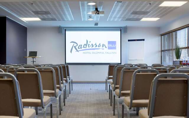 Radisson Blu  Olumpia