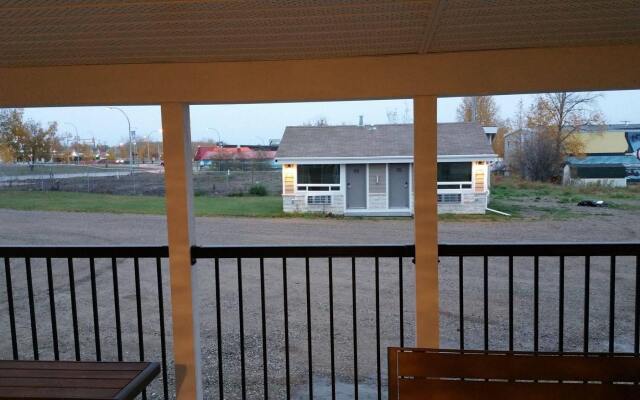 Sunrise Inn and Suites