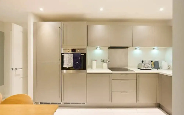 The River Lea Escape - Charming & Bright 2bdr Flat