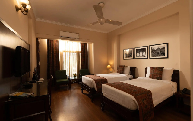 Broadway An Alivaa Collection Hotel – Guest Rooms – Delhi