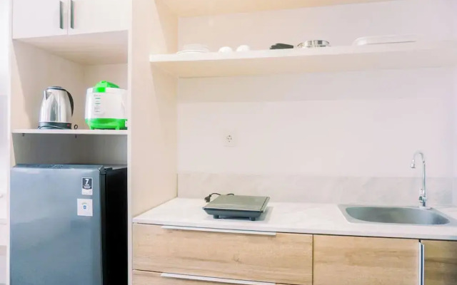 Comfort And Cozy Stay Studio Collins Boulevard Apartment