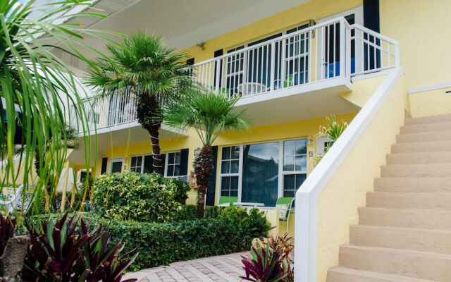 Sea Spray Inn