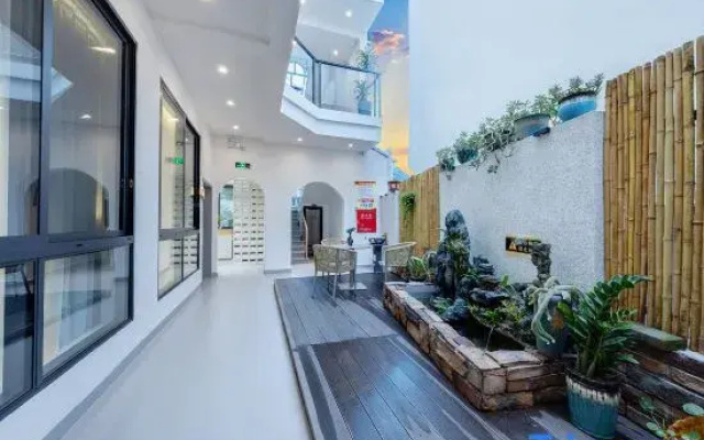 Fanpu Mountain Residence Homestay (Mount Fanjing Scenic Area East Gate)