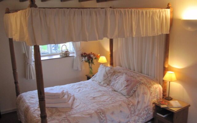 The Guiting Guest House