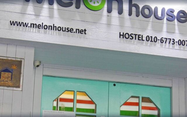 Melon Guesthouse - Hostel