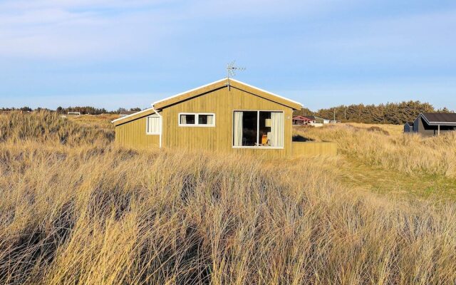 Vintage Holiday Home in Løkken With Terrace