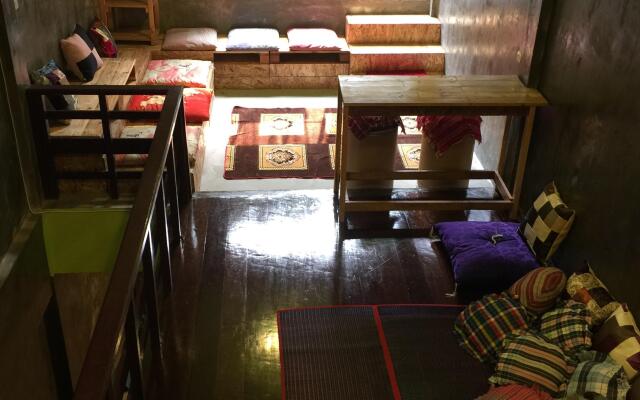 Hometown Hostel