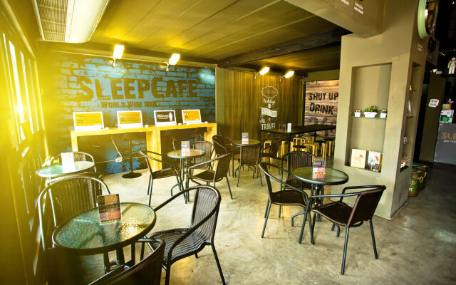 SleepCafe Hostel