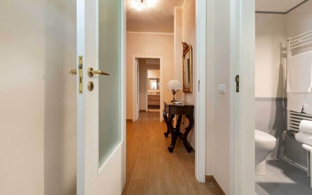 3709 Balconcino sul Rivellino by Barbarhouse