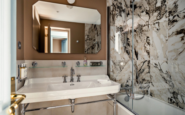 Hotel Duquesne Eiffel