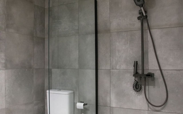 Stoa Luxury Apartment