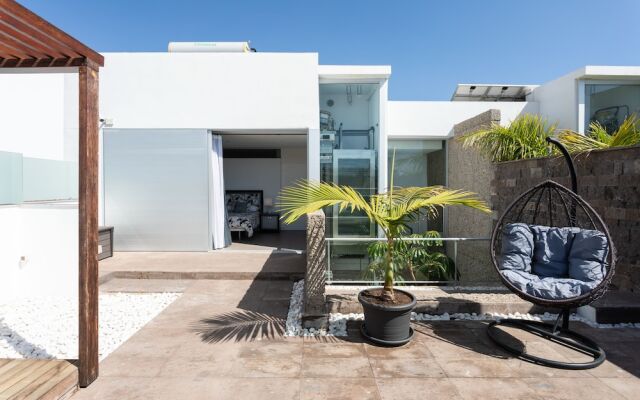 Luxury Villa BKM in Playa del Duque