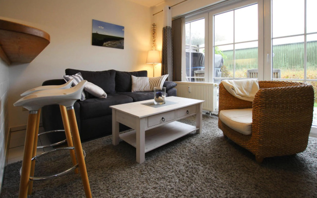 Apartment, Garding