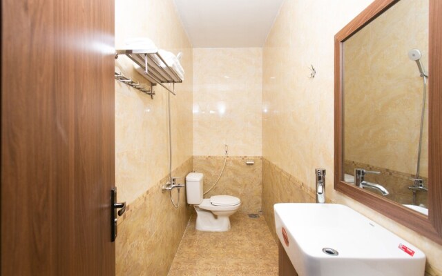 Oyo 873 Flying Hotel