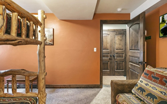 Potato Patch Club - 5 Br Townhouse