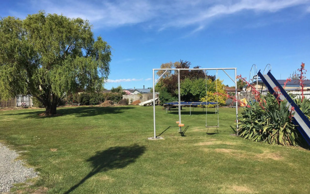 Parklands Motel