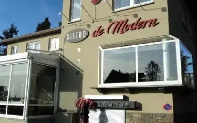 Bistro De Modern