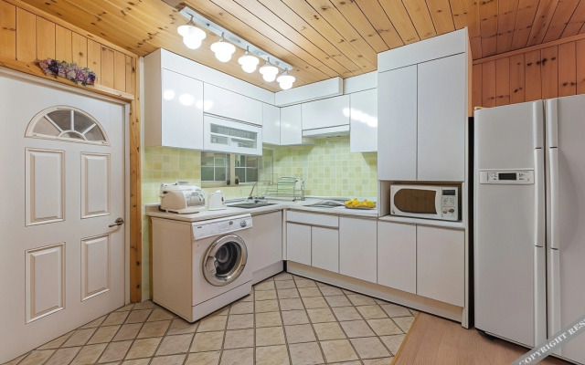 Muju Morning in the Forest Pension